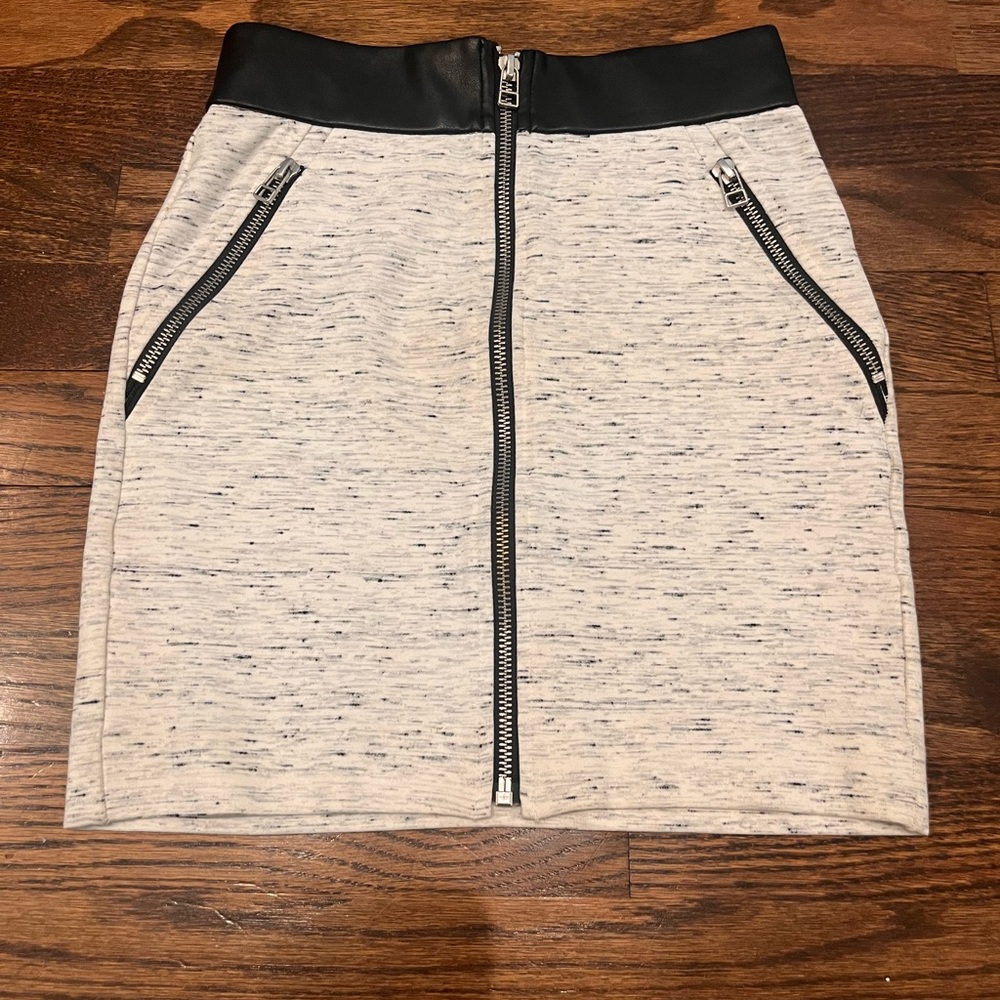 Stylish Gray Zipper Skirt